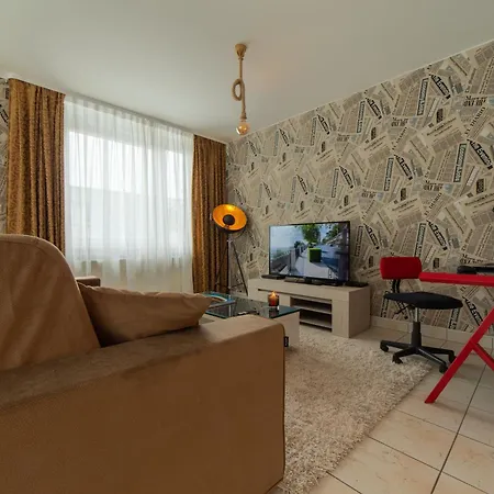 Adriana-the Queen Luxury Living Apartmán *